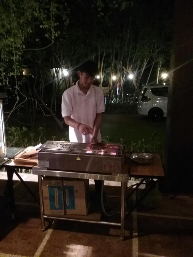 Hotel Batu Ampar Menjangan Banyuwedang Zewnętrze zdjęcie