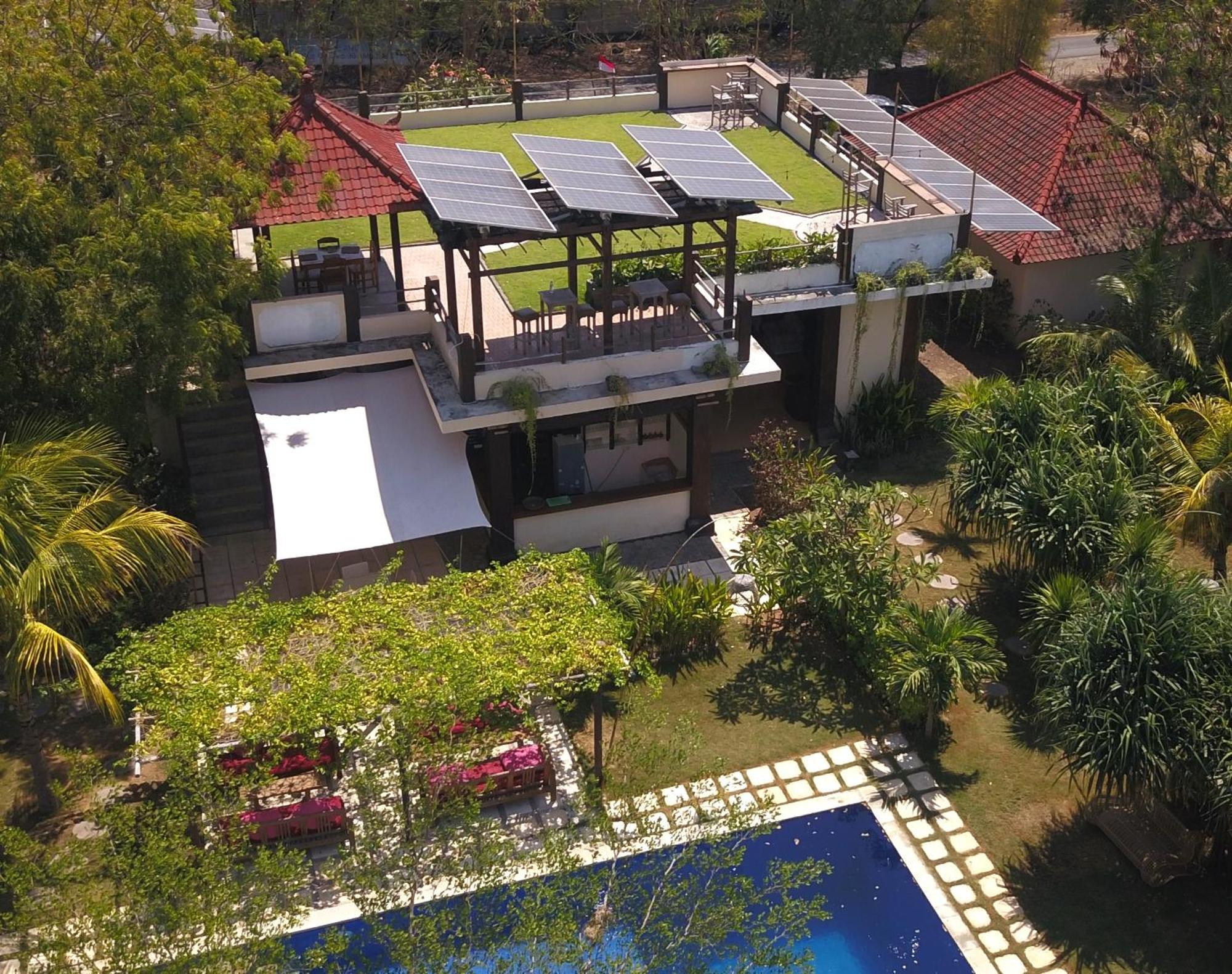 Hotel Batu Ampar Menjangan Banyuwedang Zewnętrze zdjęcie